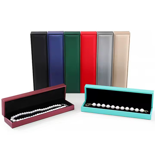Long leather necklace box - long,