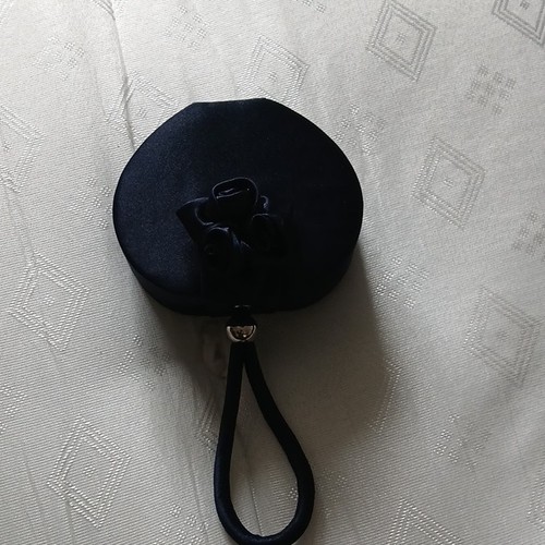 Black heart shaped - black, satin
