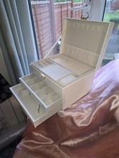 1pc Elegant 3-Layer Faux